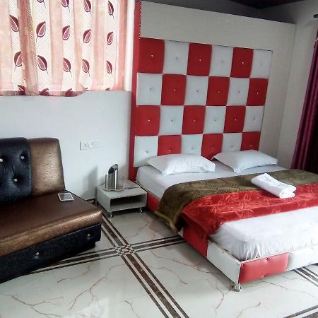 Hotel Dalhousie Hills Esterno foto